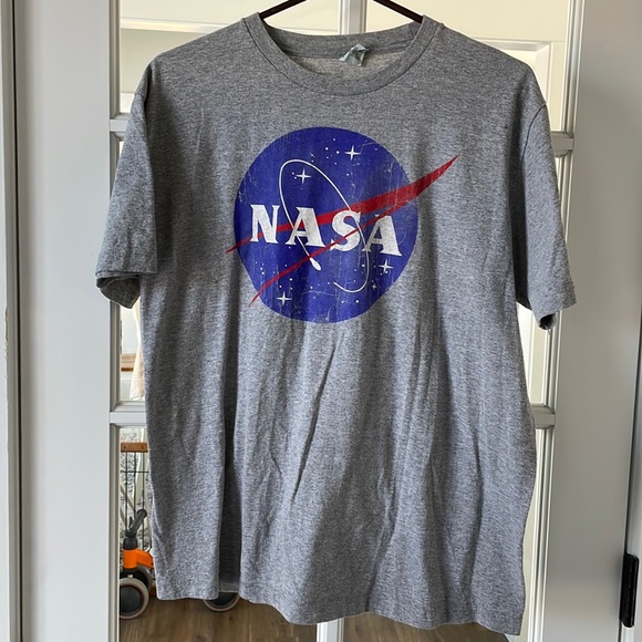 Other - Vintage NASA T-Shirt in Grey, Size Large